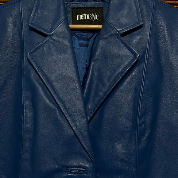 Vintage Blue Women's Genuine Leather Blazer - Picture 4 of 9